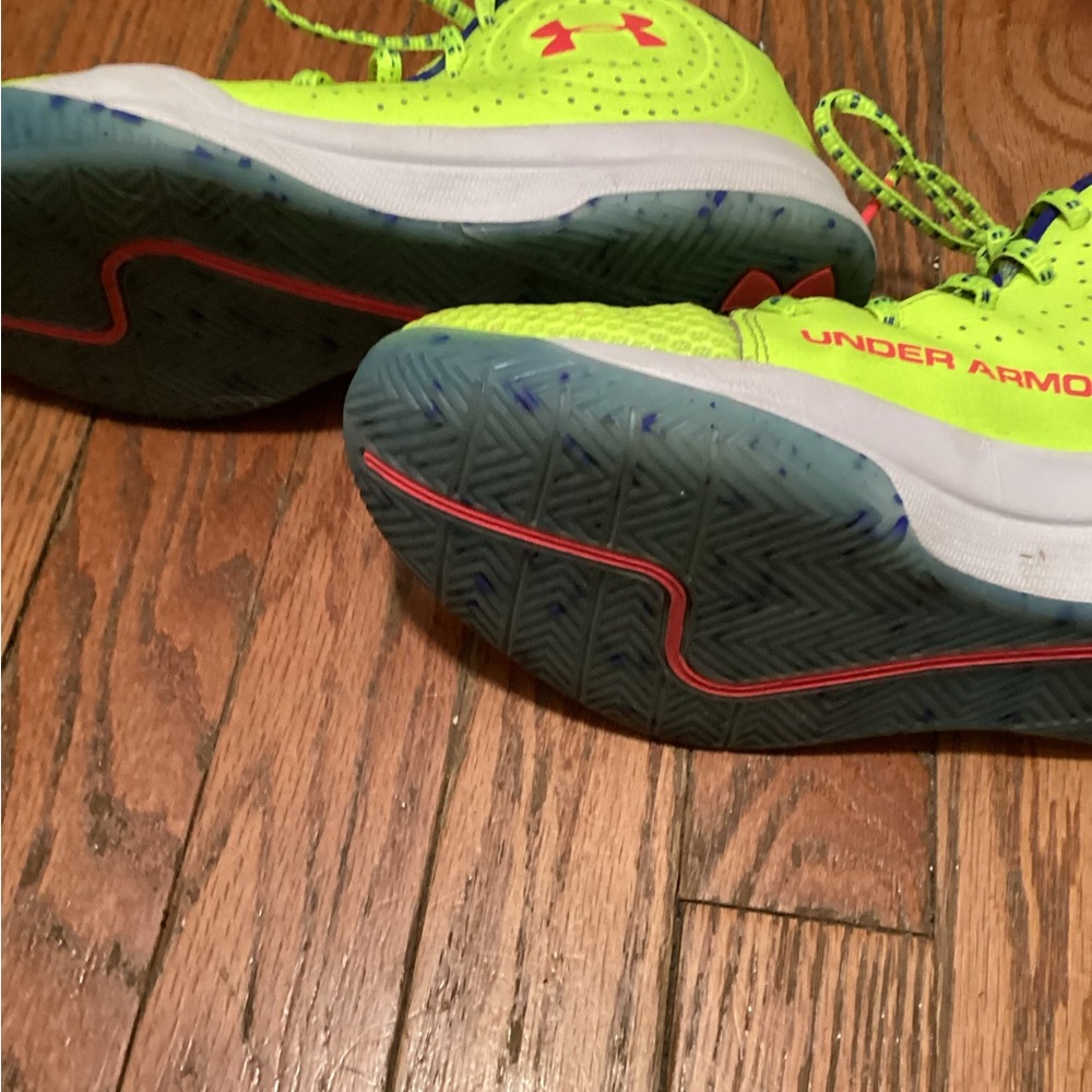 Under Armour Jet splash Basketball shoes - Picture 4 of 5